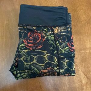 Constantly Varied Gear small dressed to kill capris.